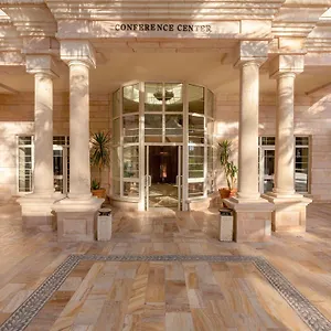 ***** Üdülőközpont Moevenpick & Residences Jordánia